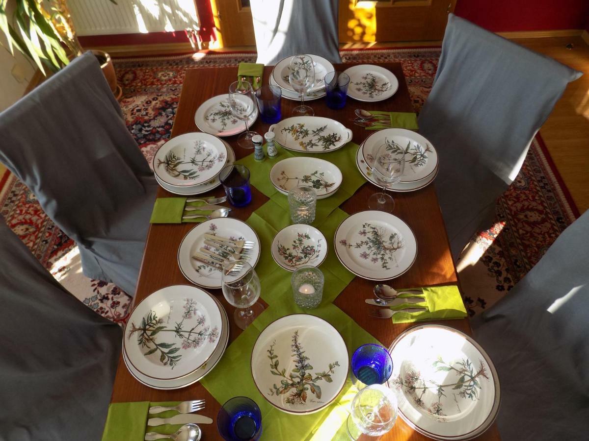 Landhaus Florian Apartment Rovensko pod Troskami Luaran gambar