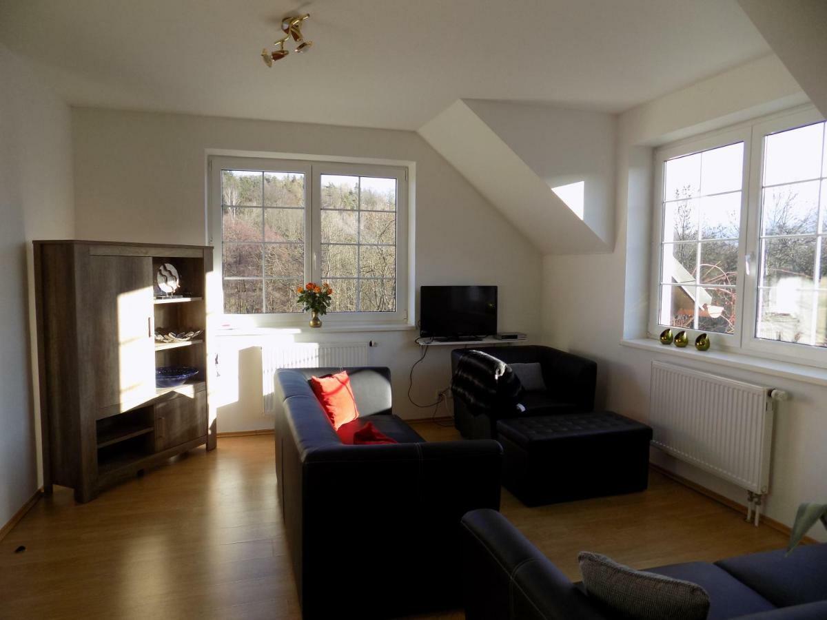 Landhaus Florian Apartment Rovensko pod Troskami Luaran gambar