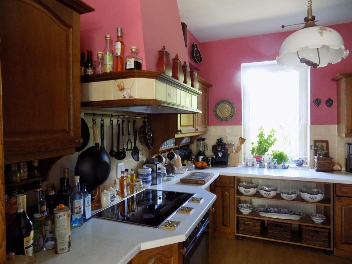 Landhaus Florian Apartment Rovensko pod Troskami Luaran gambar